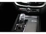 Volvo XC60 T6 Recharge Ultimate Black | Head Up Display | Panoramadak | Pilot Assist