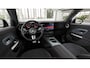 Mercedes-Benz GLB 180 Business Solution AMG 7p. | Night | 3e zitrij | Trekhaak | Panoramadak | Memory | Multibeam LED | Sfeerverlichting |