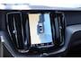 Volvo XC60 T8 455PK Automaat AWD Ultra Black Edition / stoelmassage - en ventilatie / Head-up display/ Harman Kardon audio/ BLIS/ Elektrischbedienbare stoelen met geheugen / Panoramadak/ Adaptive cruise control/ Pilot assist/ Apple Carplay/ Android auto/