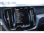 Volvo XC60 T8 455PK Automaat AWD Ultra Black Edition / stoelmassage - en ventilatie / Head-up display/ Harman Kardon audio/ BLIS/ Elektrischbedienbare stoelen met geheugen / Panoramadak/ Adaptive cruise control/ Pilot assist/ Apple Carplay/ Android auto/