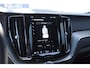 Volvo XC60 T8 455PK Automaat AWD Ultra Black Edition / stoelmassage - en ventilatie / Head-up display/ Harman Kardon audio/ BLIS/ Elektrischbedienbare stoelen met geheugen / Panoramadak/ Adaptive cruise control/ Pilot assist/ Apple Carplay/ Android auto/
