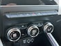 Renault Clio 1.6 E-Tech Hybrid 145 Techno / Navigatie / Trekhaak / Apple Carplay & Android Auto / Dealer Onderhouden / Achteruitrijcamera / Climate Control / Cruise Control / Lichtmetalen Velgen /