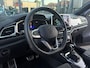 Volkswagen T-Roc 1.5 TSI R-Line Edition|Rijklaar prijs|Trekhaak afn.|Camera|Carplay|Navi|Fabrieks garantie|