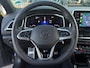 Volkswagen T-Roc 1.5 TSI R-Line Edition|Rijklaar prijs|Trekhaak afn.|Camera|Carplay|Navi|Fabrieks garantie|