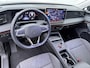 Volkswagen Tiguan 1.5 eTSI Life Edition | Camera | Side Assist | ACC | Elek. Achterklep | Stuur-/Stoelverwarming | Spiegelpakket | Getint Glas | 17'' |