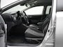 Toyota Auris Touring Sports 1.8 Hybrid Executive | Parkeersensoren V+A | Stoelverwarming | Trekhaak |