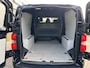 Opel Vivaro-e L3H1 Innovation DC 75 kWh | 329 km WLTP | Dubbele Schuifdeur | Camera | Trekhaak | CarPlay | Navi | 17" LMV