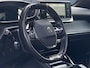 Peugeot e-2008 EV GT Pack 50 kWh Panodak / Camera / Stoelverwarming / Adapt. Cruise