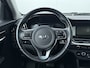 Kia Niro EV e-Niro DynamicPlusLine 64 kWh - SOH 96,0% - Schuif-/kanteldak - Stoel-/stuurverwarming - Navigatie - Cruise Control - Keyless - Fabrieksgarantie tot 07-2028