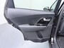 Kia Niro EV e-Niro DynamicPlusLine 64 kWh - SOH 96,0% - Schuif-/kanteldak - Stoel-/stuurverwarming - Navigatie - Cruise Control - Keyless - Fabrieksgarantie tot 07-2028