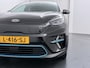 Kia Niro EV e-Niro DynamicPlusLine 64 kWh - SOH 96,0% - Schuif-/kanteldak - Stoel-/stuurverwarming - Navigatie - Cruise Control - Keyless - Fabrieksgarantie tot 07-2028