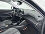 Peugeot e-2008 EV Allure Pack 50 kWh | ACCU 93% | Adaptieve cruise control | Lichtmetalen velgen | Camera | Digitale cockpit |