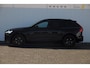 Volvo XC60 T8 455PK Automaat AWD Plus Black Edition / Adaptieve cruise control / BLIS / Panoramadak / Stoel - en stuurverwarming / Keyless entry / Elektrische stoelen / Parkeersensoren met 360 camera