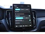Volvo XC60 T8 455PK Automaat AWD Plus Black Edition / Adaptieve cruise control / BLIS / Panoramadak / Stoel - en stuurverwarming / Keyless entry / Elektrische stoelen / Parkeersensoren met 360 camera