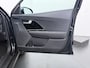 Kia Niro EV e-Niro DynamicPlusLine 64 kWh - SOH 96,5% - Schuif-/kanteldak - Stoel-/stuurverwarming - Trekhaak - Apple CarPlay/Android Auto - Fabrieksgarantie tot 08-2028