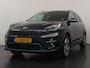 Kia Niro EV e-Niro DynamicPlusLine 64 kWh - SOH 96,5% - Schuif-/kanteldak - Stoel-/stuurverwarming - Trekhaak - Apple CarPlay/Android Auto - Fabrieksgarantie tot 08-2028