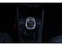 Kia Stonic 1.0 T-GDi 100 MHEV DynamicLine | Navigatie | Apple Carplay | Android Auto | Achteruitrijcamera | Parkeersensoren | Climate Control | Lichtmetalen Velgen | Cruise Control Adaptief