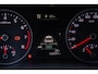 Kia Stonic 1.0 T-GDi 100 MHEV DynamicLine | Navigatie | Apple Carplay | Android Auto | Achteruitrijcamera | Parkeersensoren | Climate Control | Lichtmetalen Velgen | Cruise Control Adaptief