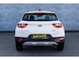 Kia Stonic 1.0 T-GDi 100 MHEV DynamicLine | Navigatie | Apple Carplay | Android Auto | Achteruitrijcamera | Parkeersensoren | Climate Control | Lichtmetalen Velgen | Cruise Control Adaptief