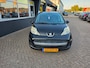 Peugeot 107 1.0-12V Black & Silver/ APK 07-2027