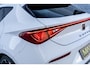 CUPRA Leon 1.4 e-Hybrid VZ Adrenaline | Plug-in Hybrid (PHEV) | Achteruitrijcamera | Parkeersensoren | Keyless Entry | Lichtmetalen Velgen 19 inch | LED Koplampen | Stoelverwarming | Cruise Control Adaptief | Dodehoekdetectie | Navigatie | Apple Carplay | Android Auto