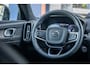 Volvo XC40 1.5 T4 Recharge R-Design | Apple Carplay/Android Auto | panorama-dak | Keyless entry/Start | 360 Camera | FULL Led | Aluminium interieur afwerking | Apple Carplay/Android Auto|telefoonintegratie premium | Elektrisch bedienbare achterklep met sensorsturing