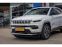 Jeep Compass 4xe 240 Plug-in Hybrid Electric Limited | Camera | Cruise adaptief | Apple Carplay/Android Auto | Elektrisch bedienbare achterklep met sensorsturing | Keyless entry/start | Navigatiesysteem | Achteruitrijcamera | Apple Carplay/Android Auto|telefoonintegratie premium | Cruise control adaptief met Stop&Go