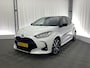 Toyota Yaris 1.5 Hybrid Dynamic Automaat | Trekhaak | CarPlay | Stoelverw. | Camera | 17'' | Parelmoer |