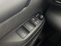 Toyota Yaris 1.5 Hybrid Dynamic Automaat | Trekhaak | CarPlay | Stoelverw. | Camera | 17'' | Parelmoer |