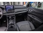 Jeep Compass 4xe 240 Plug-in Hybrid Electric Limited | | Camera | Cruise adaptief | Apple Carplay/Android Auto | Elektrisch bedienbare achterklep met sensorsturing | Keyless entry/start | Navigatiesysteem | Achteruitrijcamera | Cruise control adaptief met Stop&Go | Elektrisch bedienbare achterklep met sensorsturing