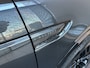 Land Rover Discovery Sport P270e Landmark Edition | Cold Climate Pack | Panoramadak | 20 inch Gloss Black