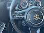 Suzuki Swift 1.2 Style Smart Hybrid | NL Auto | Volledige Historie | Achteruitrijcamera | Stoelverwarming | Dodehoek Detectie | Navigatiesysteem |