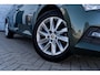 Skoda Superb Combi 1.5 TSI DSG Business Edition | Trekhaak | Parkeersensoren | Privacy Glas | Stoelverwarming | Keyless Entry | LED Koplampen | Climate Control | Cruise Control | Lichtmetalen Velgen 17 inch | Navigatie Amundsen | Apple Carplay | Android Auto