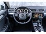 Skoda Superb Combi 1.5 TSI DSG Business Edition | Trekhaak | Parkeersensoren | Privacy Glas | Stoelverwarming | Keyless Entry | LED Koplampen | Climate Control | Cruise Control | Lichtmetalen Velgen 17 inch | Navigatie Amundsen | Apple Carplay | Android Auto