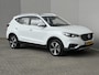 MG MG ZS EV Luxury 45 kWh / SOH 90,99% / Afneembare trekhaak / Schuif-kanteldak / Adaptieve cruise control / Achteruitrijcamera / Apple Carplay/Android Auto