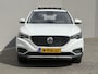MG MG ZS EV Luxury 45 kWh / SOH 90,99% / Afneembare trekhaak / Schuif-kanteldak / Adaptieve cruise control / Achteruitrijcamera / Apple Carplay/Android Auto