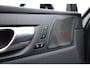 Volvo XC60 2.0 T6 Plug-in hybrid AWD Plus Dark | RIJKLAAR!! | Pano | Leder | Trekhaak | Adapt. Cruise | Stoel- Stuurverw. | 360cam | Memory | Harman Kardon