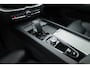 Volvo XC60 2.0 T6 Plug-in hybrid AWD Plus Dark | RIJKLAAR!! | Pano | Leder | Trekhaak | Adapt. Cruise | Stoel- Stuurverw. | 360cam | Memory | Harman Kardon
