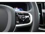 Volvo XC60 2.0 T6 Plug-in hybrid AWD Plus Dark | RIJKLAAR!! | Pano | Leder | Trekhaak | Adapt. Cruise | Stoel- Stuurverw. | 360cam | Memory | Harman Kardon