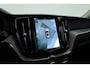 Volvo XC60 2.0 T6 Plug-in hybrid AWD Plus Dark | RIJKLAAR!! | Pano | Leder | Trekhaak | Adapt. Cruise | Stoel- Stuurverw. | 360cam | Memory | Harman Kardon