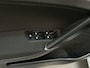 Volkswagen Golf 1.4 TSI 125pk DSG Comfortline Stoelverwarming Parkeersensoren Navigatie App-Connect