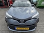 Toyota C-HR / C-HR+ 1.8 HYBRID STYLE AFN-TREKHAAK ALL SEASON STOEL/STUURVERW LED PARK-CAMERA LM-VELGEN APPLE/ANDROID