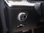 Mercedes-Benz C-klasse 180 AMG Line | Night | Multispaaks velgen | Achteruitrijcamera | Stoelverwarming |