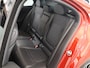 Mercedes-Benz C-klasse 180 AMG Line | Night | Multispaaks velgen | Achteruitrijcamera | Stoelverwarming |