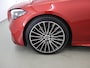 Mercedes-Benz C-klasse 180 AMG Line | Night | Multispaaks velgen | Achteruitrijcamera | Stoelverwarming |