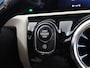 Mercedes-Benz CLA Shooting Brake 180 Luxury Line | Beige interieur | Distronic | Extra getint glas | Keyless | Stoelverwarming |