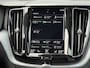 Volvo XC60 2.0 T5 Momentum Business pack/ trekhaak/ sport leder/ 19 inch/ elektrische stoel en kofferklap