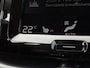 Volvo XC60 2.0 T5 Momentum Business pack/ trekhaak/ sport leder/ 19 inch/ elektrische stoel en kofferklap