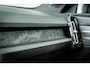Volvo XC40 252PK Extended Range Ultimate 82 kWh | Panoramadak | Adap Cruise | Getint Glas | Memory