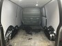 Volkswagen Transporter T6.1 2.0 TDI 110pk L2 Comfortline | Achterdeuren | Navi | Trekhaak | BPM-vrij | DAB | Parkeersensor V+A | Betimmering